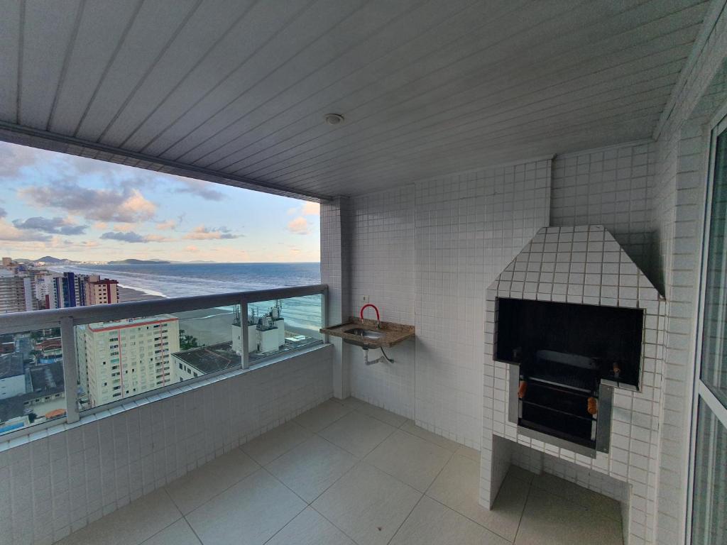  Lindo Apartamento Pé na Areia
