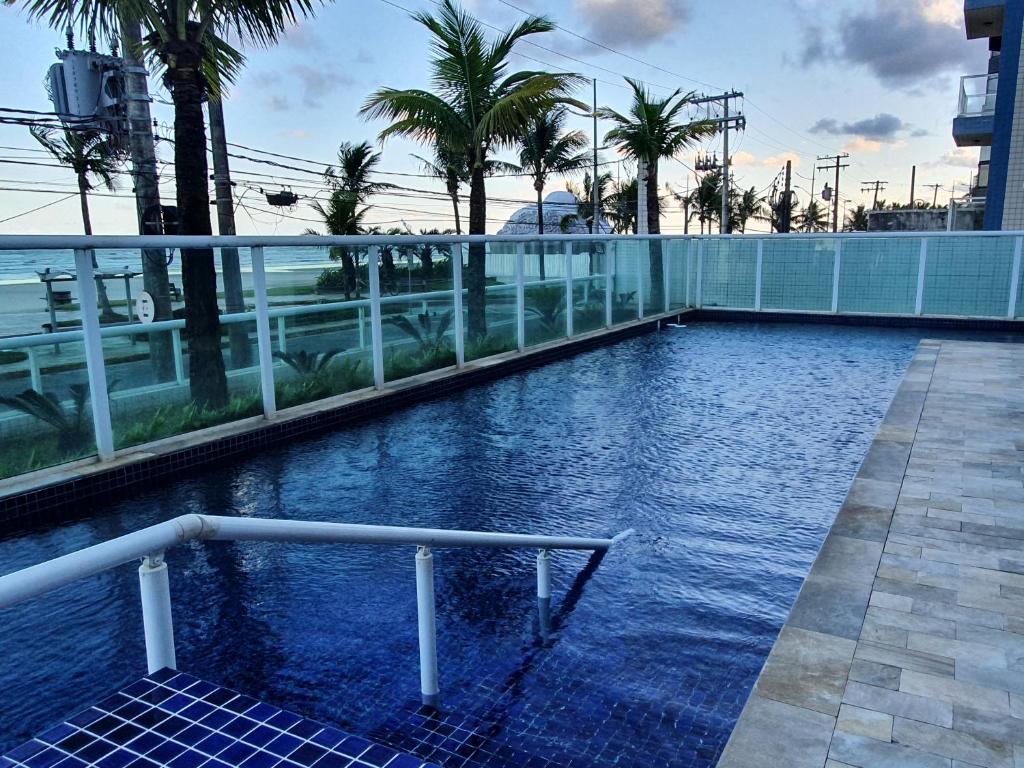  Lindo Apartamento Pé na Areia