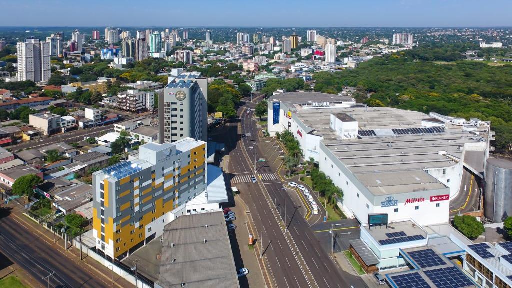 Nespecifikovaný výhled na destinaci Foz do Iguaçu nebo výhled na město při pohledu z hotelu
