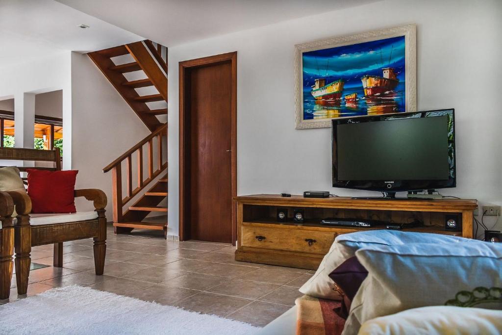  Casa Ribeirão - Ótima localização em Ilhabela - Praia Grande e Praia do Curral
