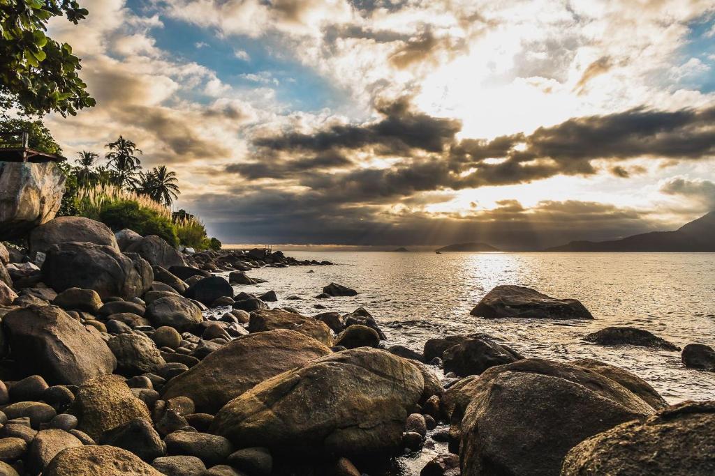  Casa Ribeirão - Ótima localização em Ilhabela - Praia Grande e Praia do Curral