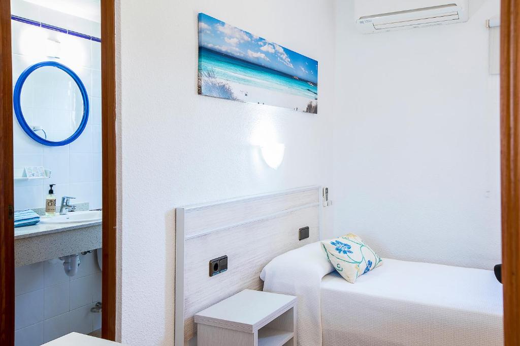 Postel nebo postele na pokoji v ubytování Sol y Mar