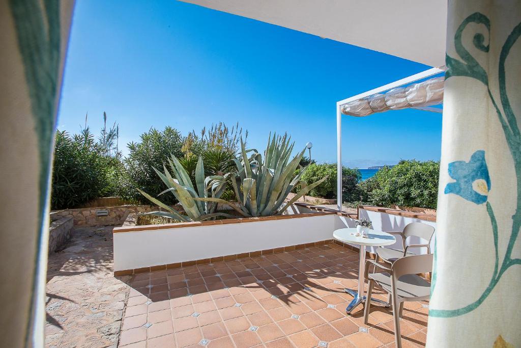 Sol y Mar, Playa Migjorn – Updated 2023 Prices