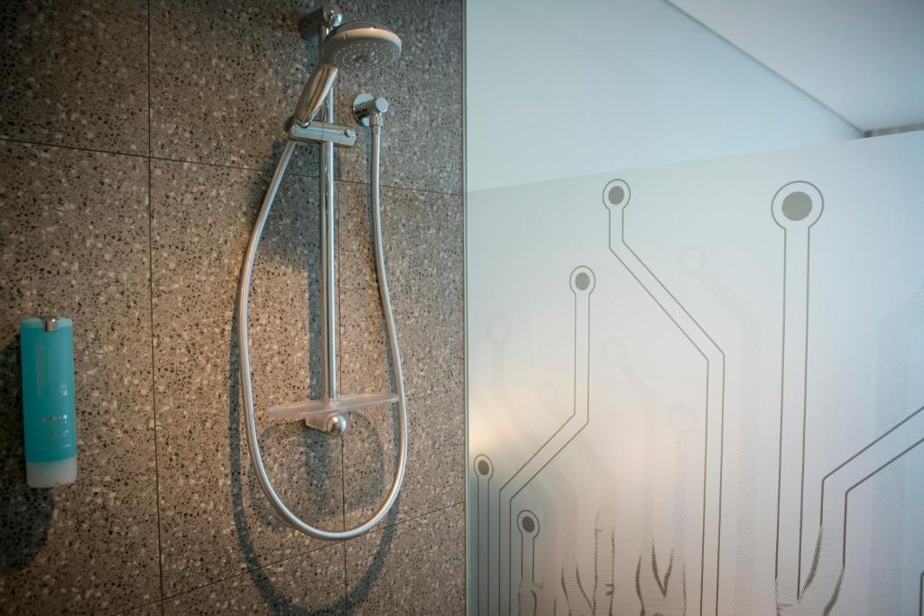 
Standard Queen Room - Free Breakfast
