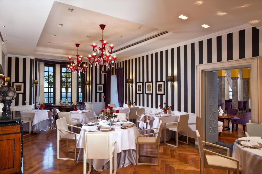 Ресторан / где поесть в The Ashbee Hotel