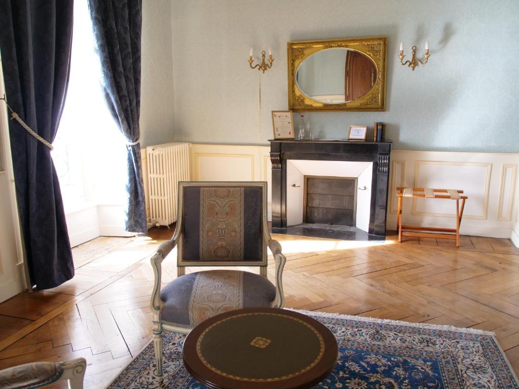 Chateau de la Foltière - Chambre Double Avec Salle De Bain Privée