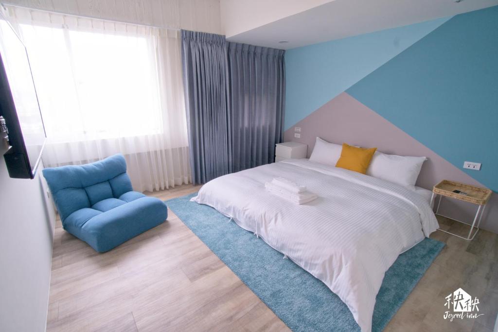 Postel nebo postele na pokoji v ubytování Jezreel Inn