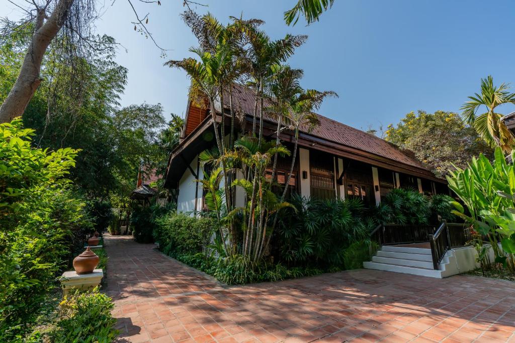 Zahrada ubytování Legendha Sukhothai Hotel