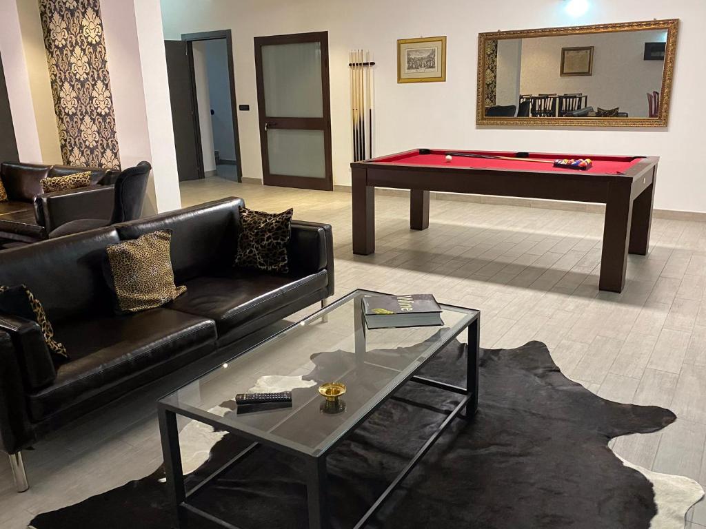 Biliár nebo kulečník v ubytování Hotel e trattoria San Giorgio