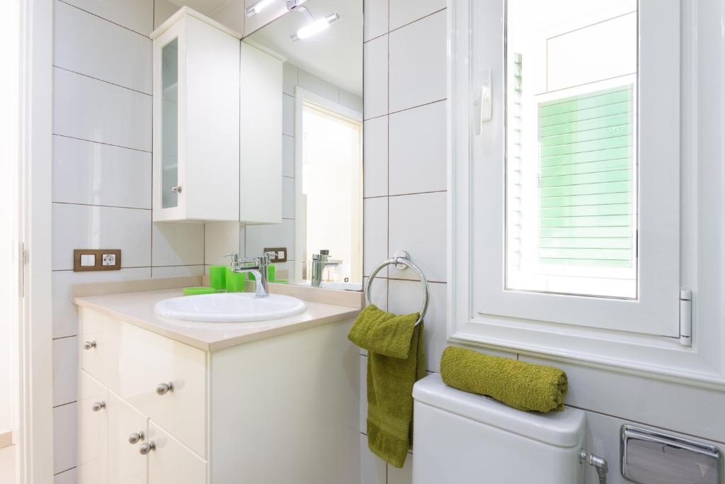 Koupelna v ubytování Home2Book Cozy Apartment Costa del Silencio, Pool