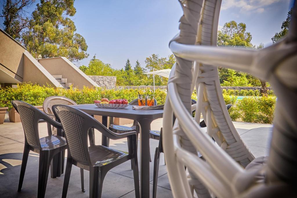 A balcony or terrace at Il Casale di Monacella
