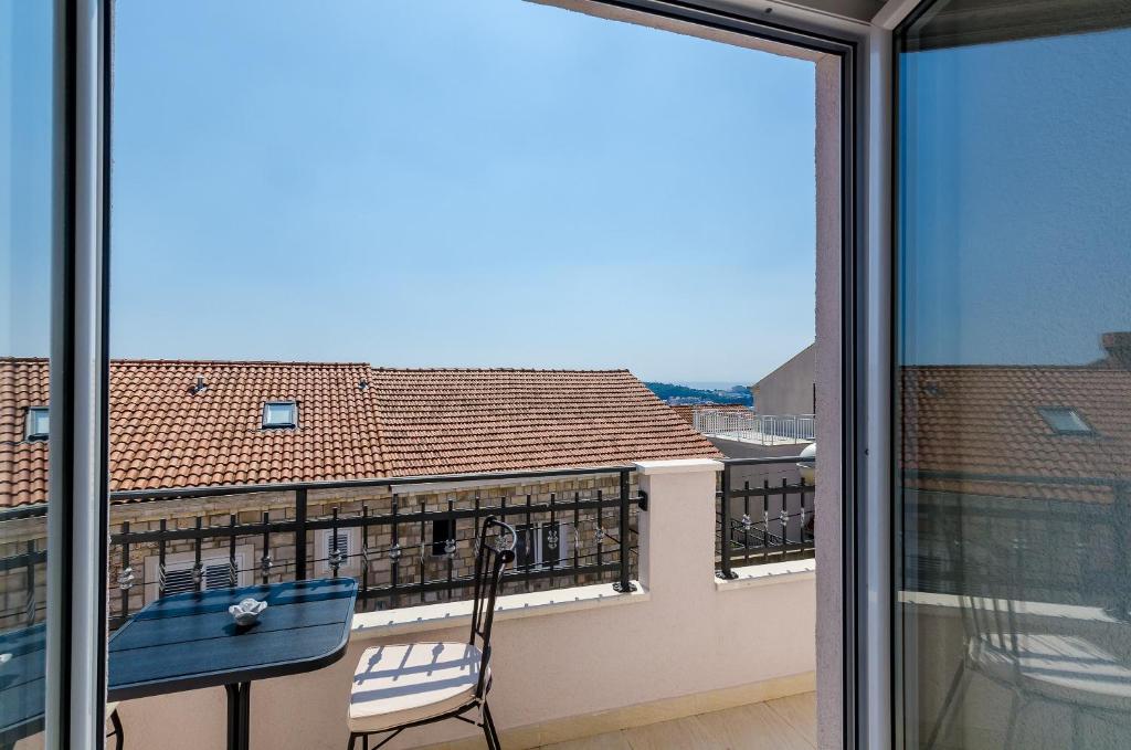 Balkón nebo terasa v ubytování Apartments Life