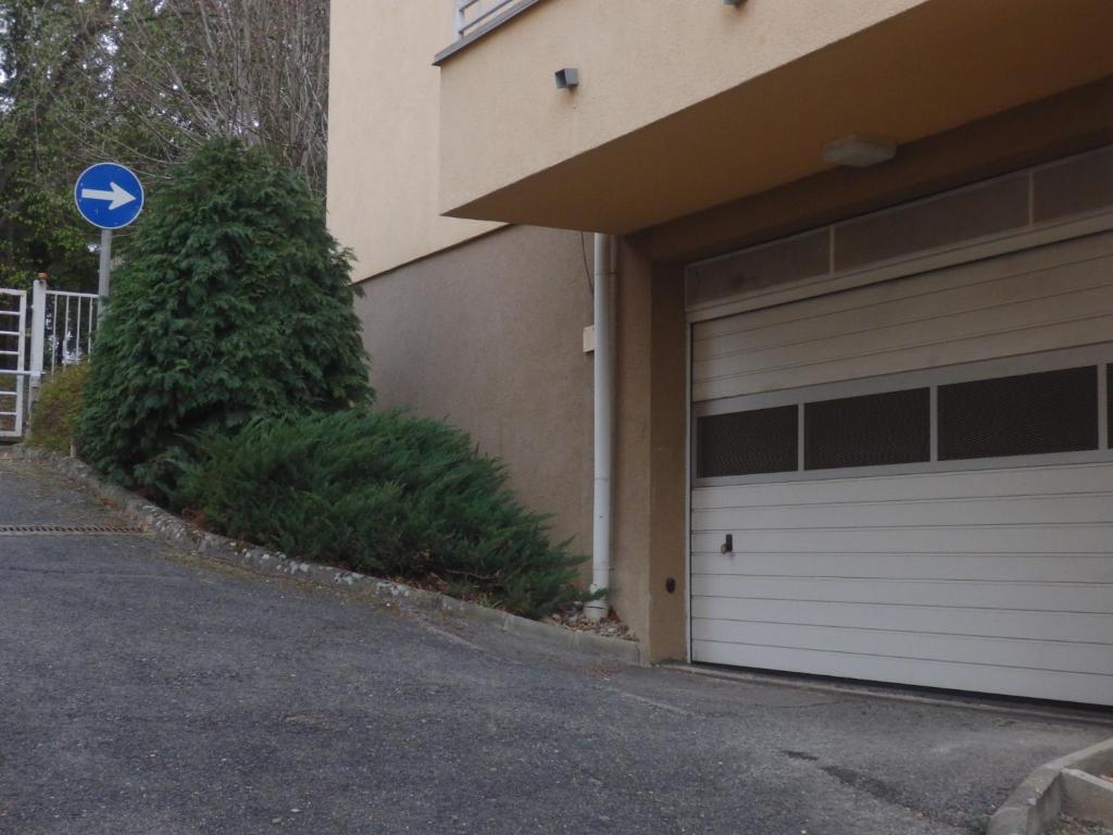 Zdjęcie z galerii obiektu Zoé Apartman w Hévízie