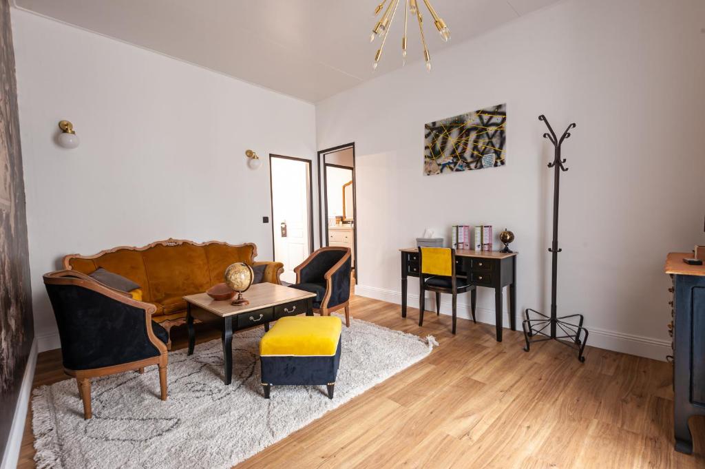 Chateau des Ayes - Chambres & suites - Suite Familiare
