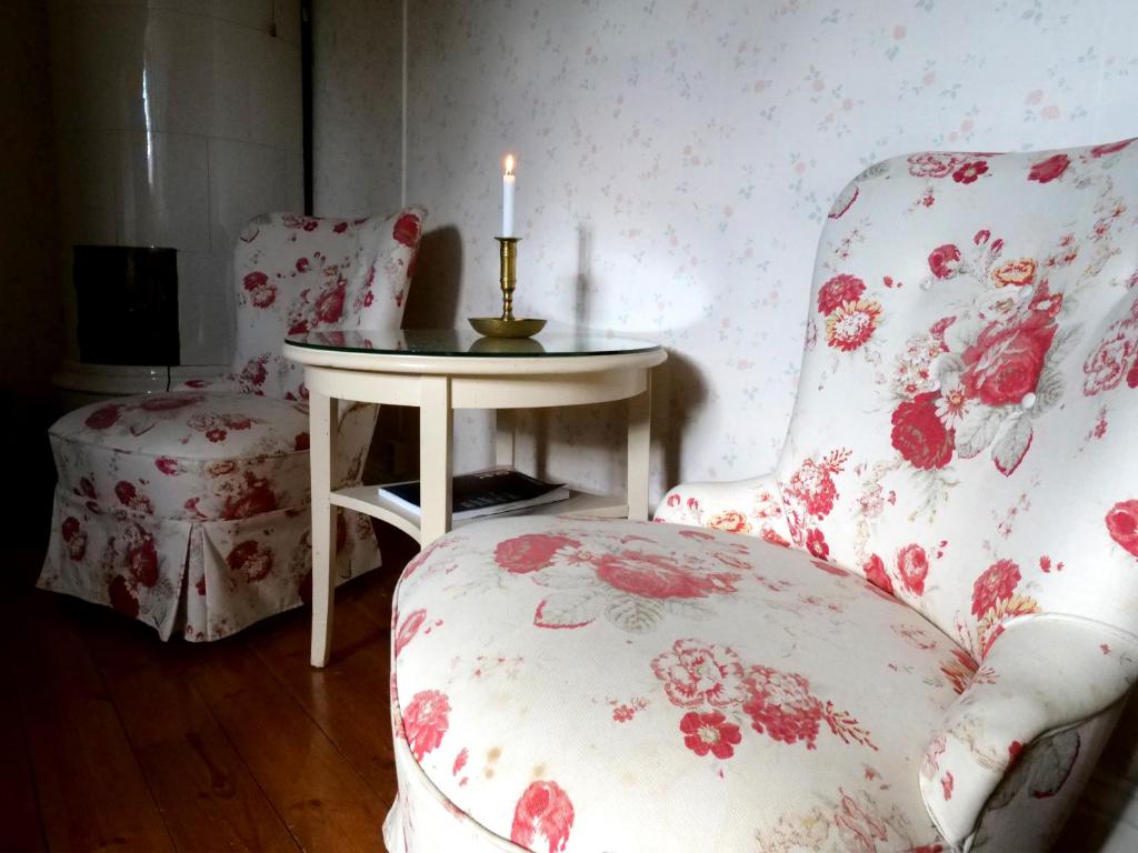 Posezení v ubytování Södertuna Slott