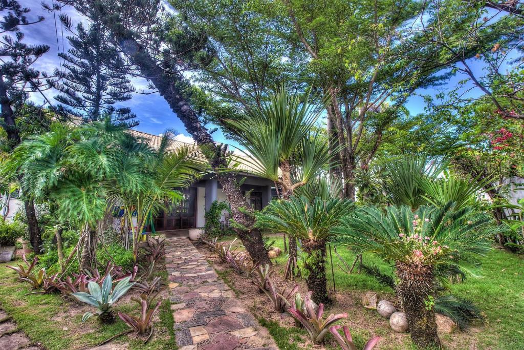  Casa Jardim na praia do Cumbuco com piscina por Carpediem