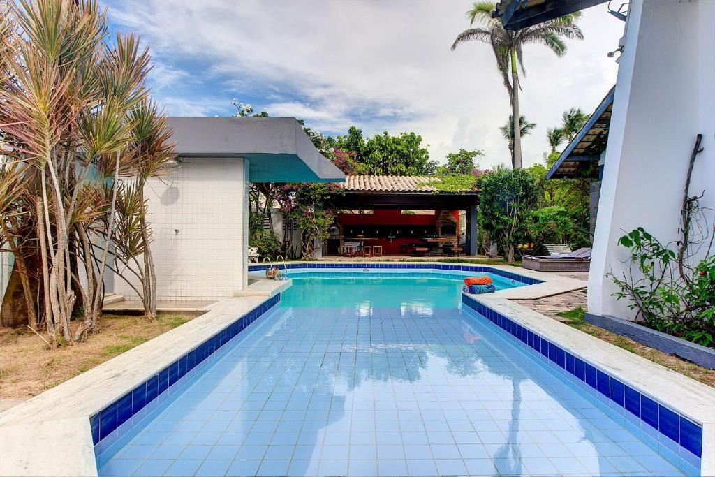  Casa Jardim na praia do Cumbuco com piscina por Carpediem