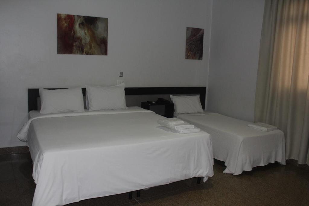  Hotel Oscar Blue