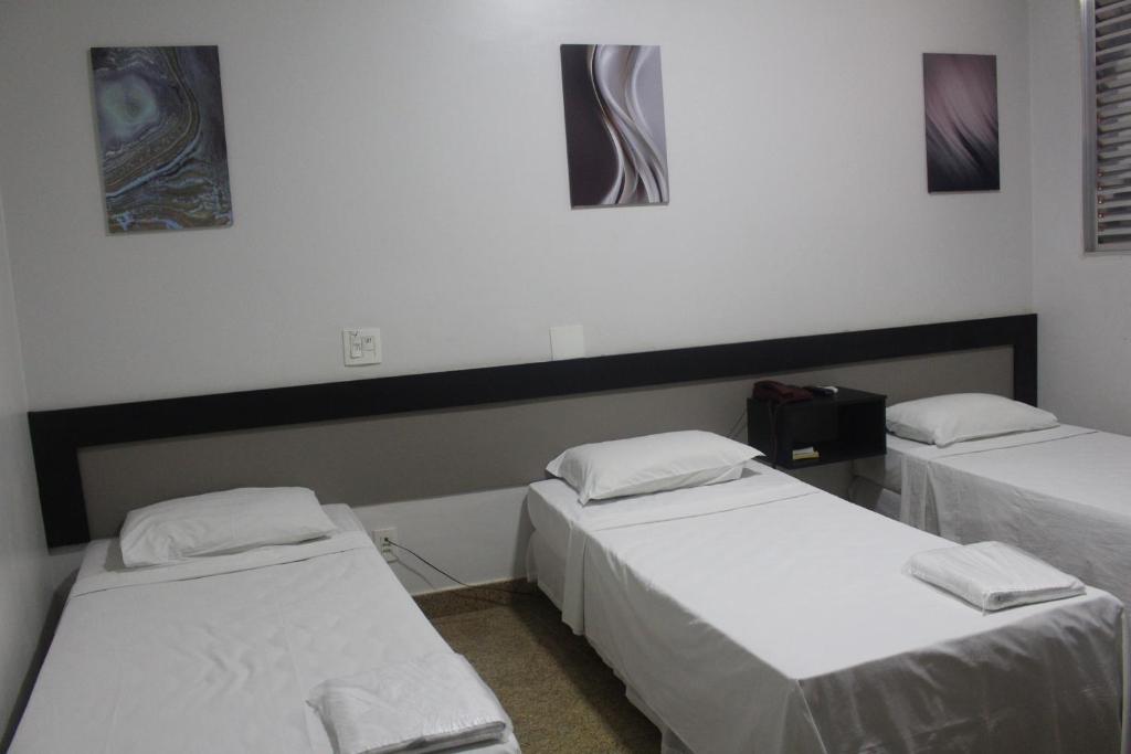  Hotel Oscar Blue