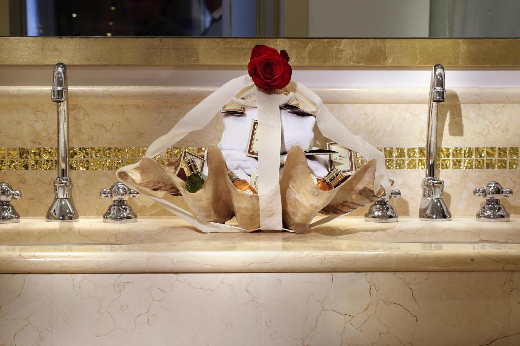 Hotel A La Commedia - Resim 33