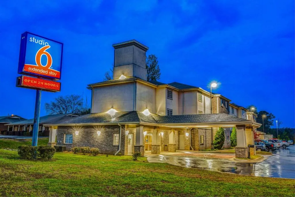 Studio 6-Opelika, AL - Auburn Al in Auburn