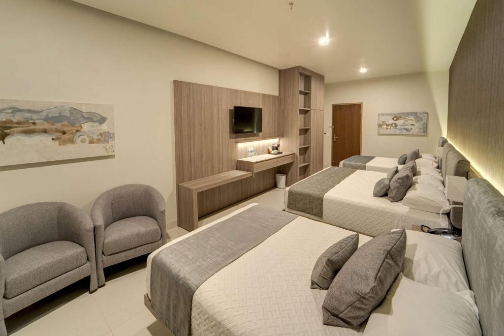 TV a/nebo společenská místnost v ubytování Sara N Hotel & Spa
