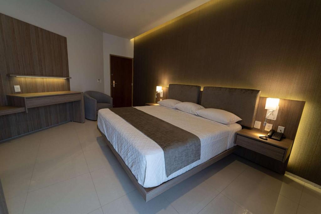 Postel nebo postele na pokoji v ubytování Sara N Hotel & Spa
