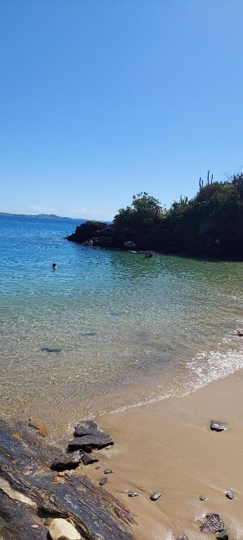  Casa em Condomínio a 2 minutos da praia Geribá em Búzios