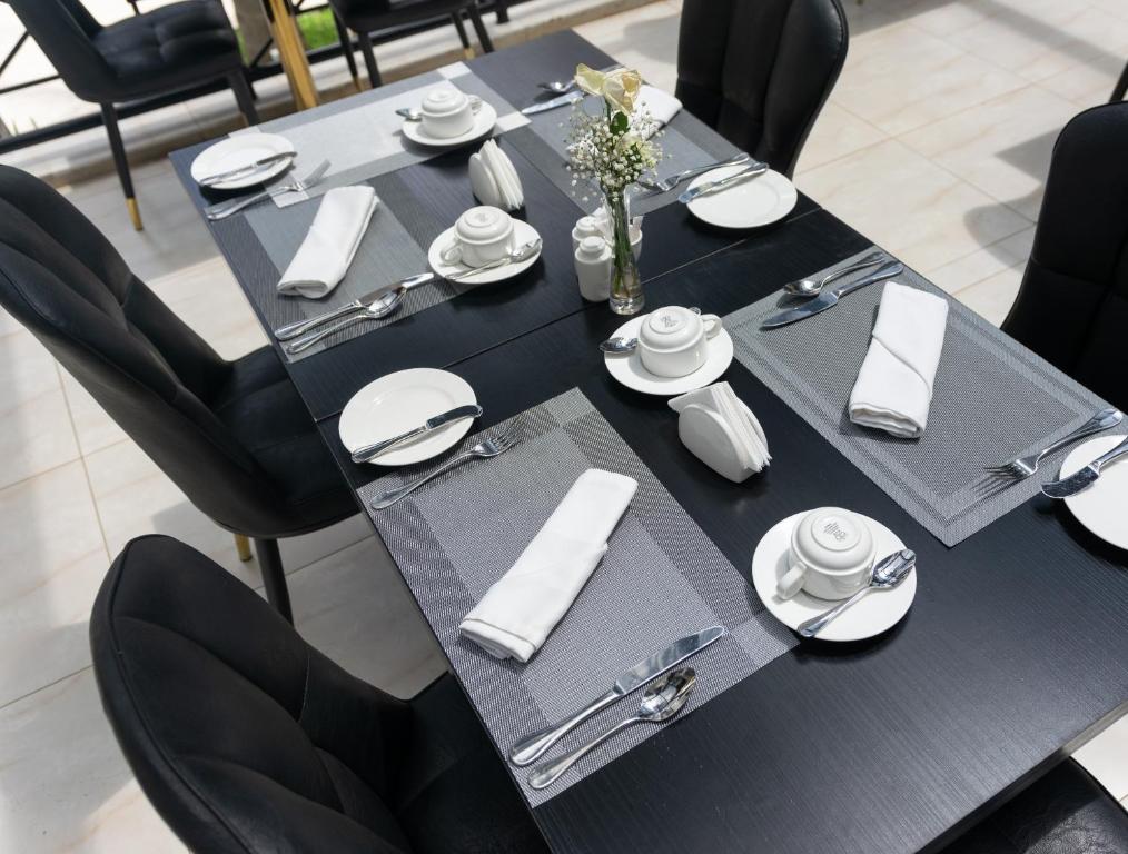 Posezení v ubytování CySuites Apartment Hotel