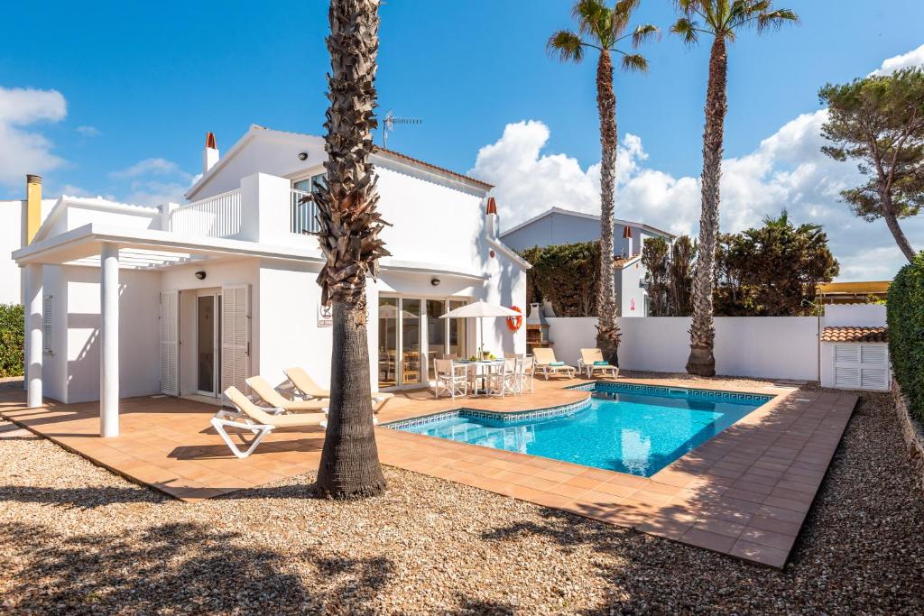 VILLA MARINA, Cala Blanca, Spain - Booking.com