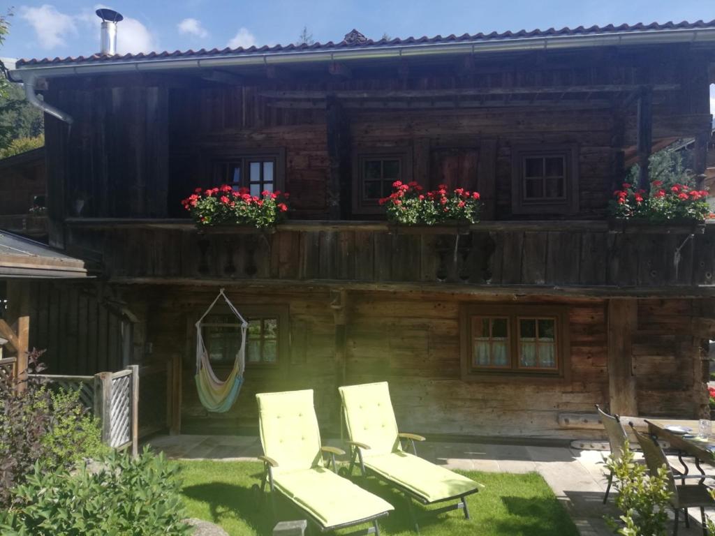 Vonkajšia záhrada v ubytovaní Holzfällerhaus Melkstatt