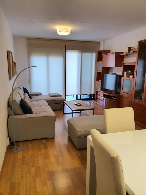 Apartamento Ciudad de las Ciencias, Valencia – Precios ...
