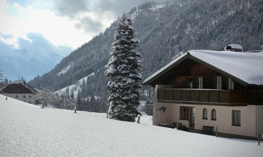 Schneckenhaus Dachstein West v zimě