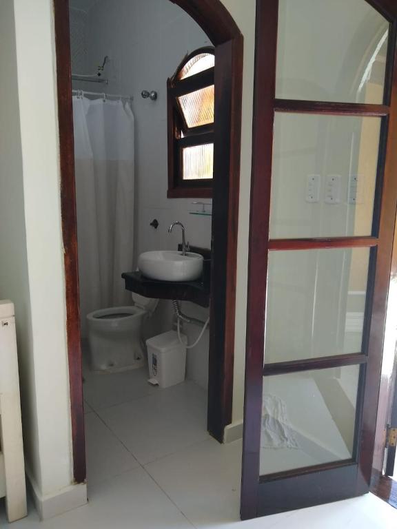  Casa Prado Indaia - 50 mts Praia - WiFi Fibra Home Office