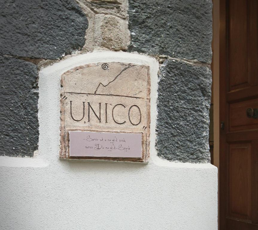 Certifikát, hodnocení, plakát nebo jiný dokument vystavený v ubytování Unico