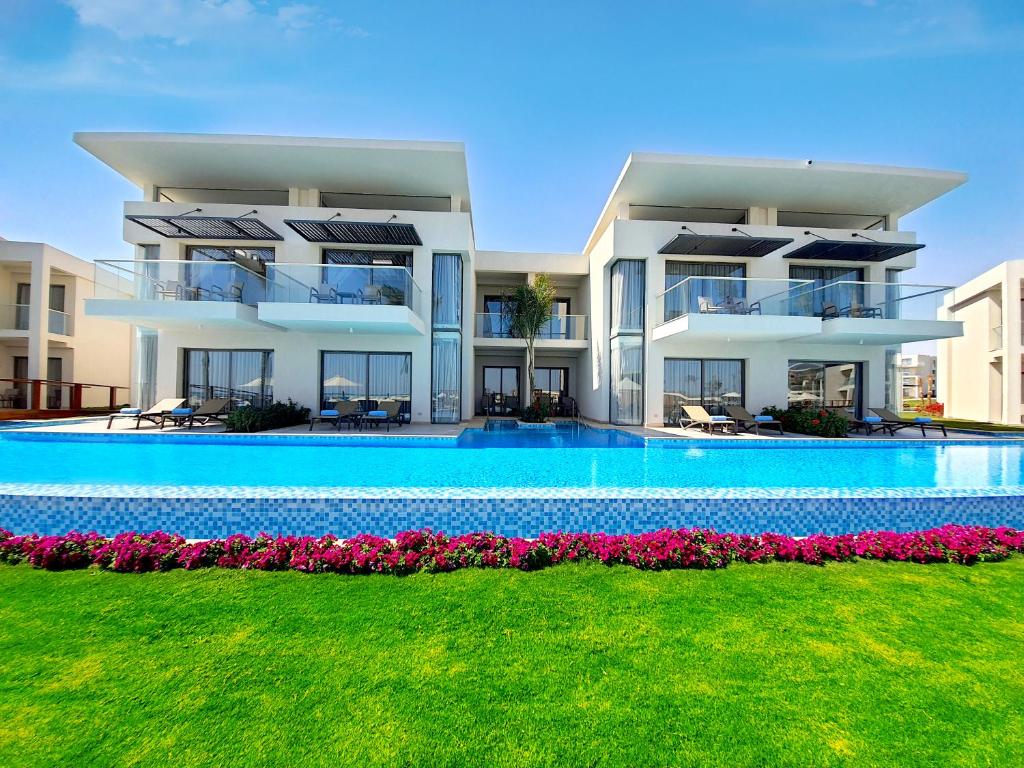 Rixos Premium Magawish Suites and Villas - 7