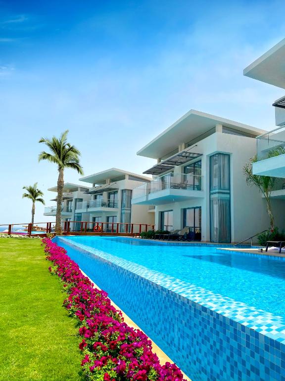 Rixos Premium Magawish Suites and Villas - 15
