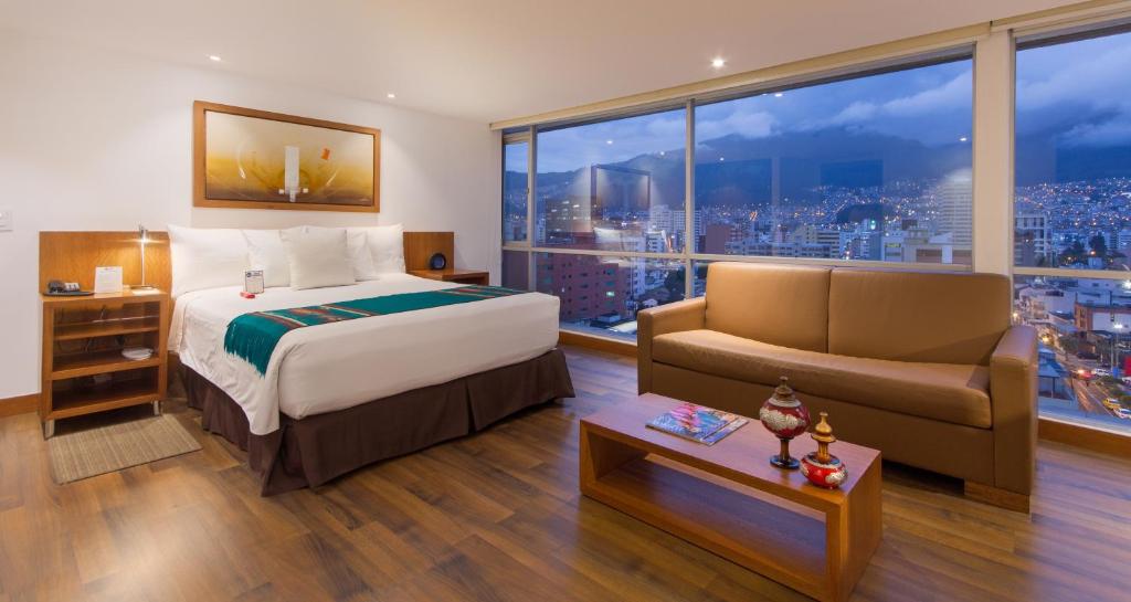 Postel nebo postele na pokoji v ubytování ZEN Hotel