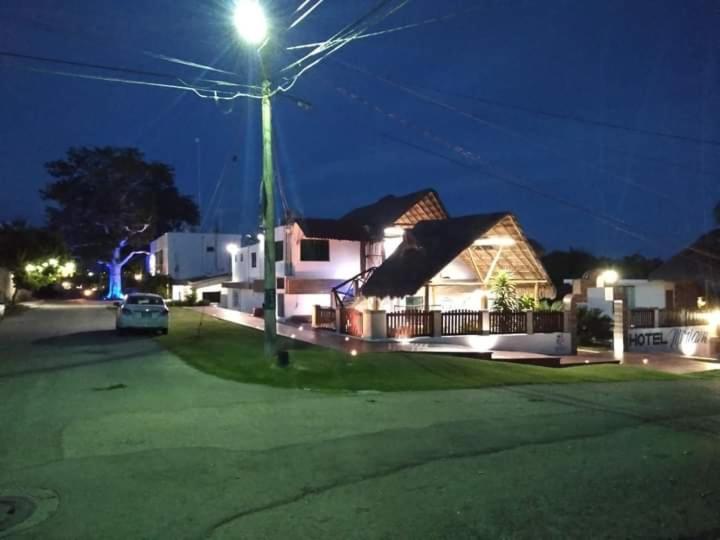 Budova, kde se hotel nachází
