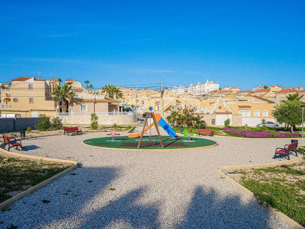 Fotografia z galérie ubytovania Belvilla by OYO Calle Sevilla 77 v destinácii San Miguel de Salinas