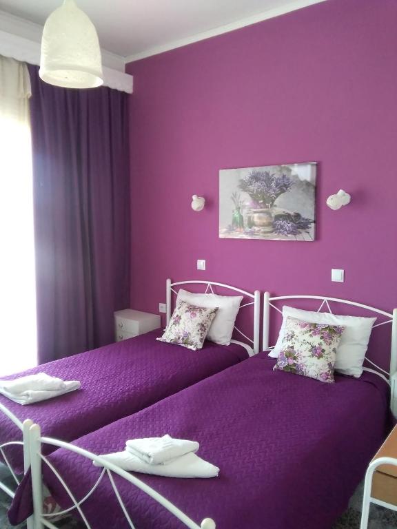 Zdjęcie z galerii obiektu Nancy Rooms w mieście Skala Kallonis