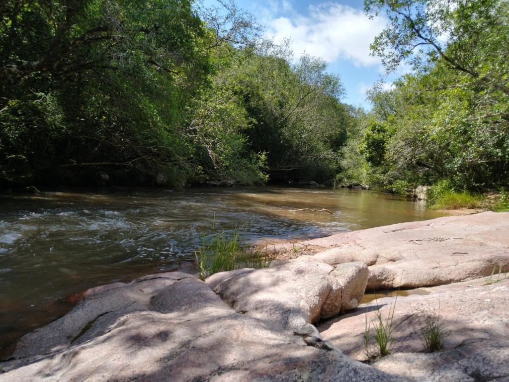  Linda Casa de Campo com Arroio
