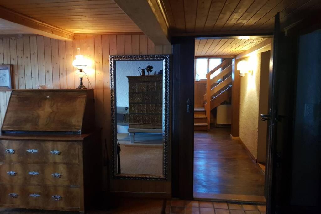 Fotografie z fotogalerie ubytování Bauernhaus mit Charme, Traumaussicht und Sauna v destinaci Weggis