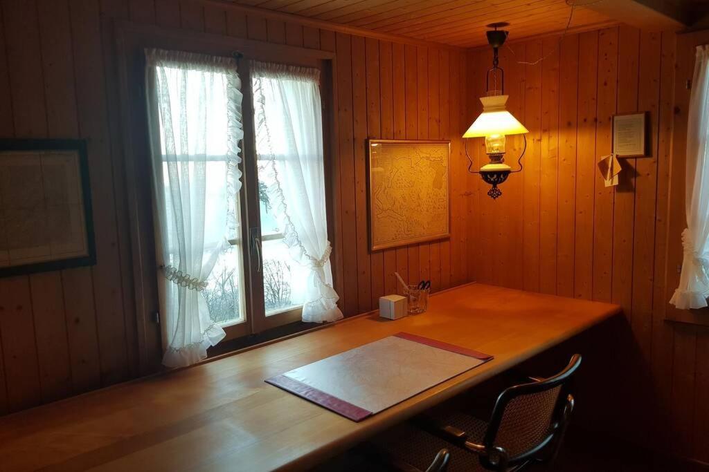 Fotografie z fotogalerie ubytování Bauernhaus mit Charme, Traumaussicht und Sauna v destinaci Weggis
