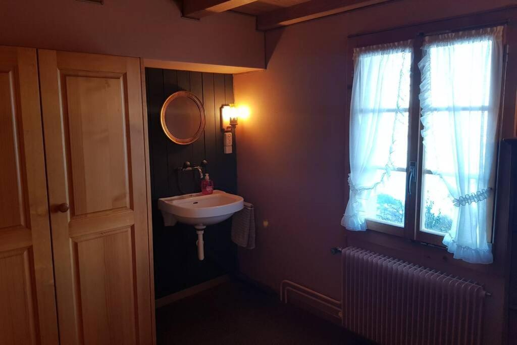 Koupelna v ubytování Bauernhaus mit Charme, Traumaussicht und Sauna