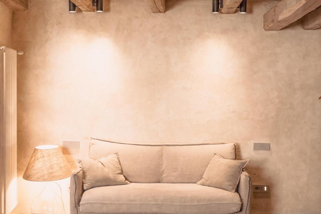 Piazza San Donato Casa Vacanze - 17