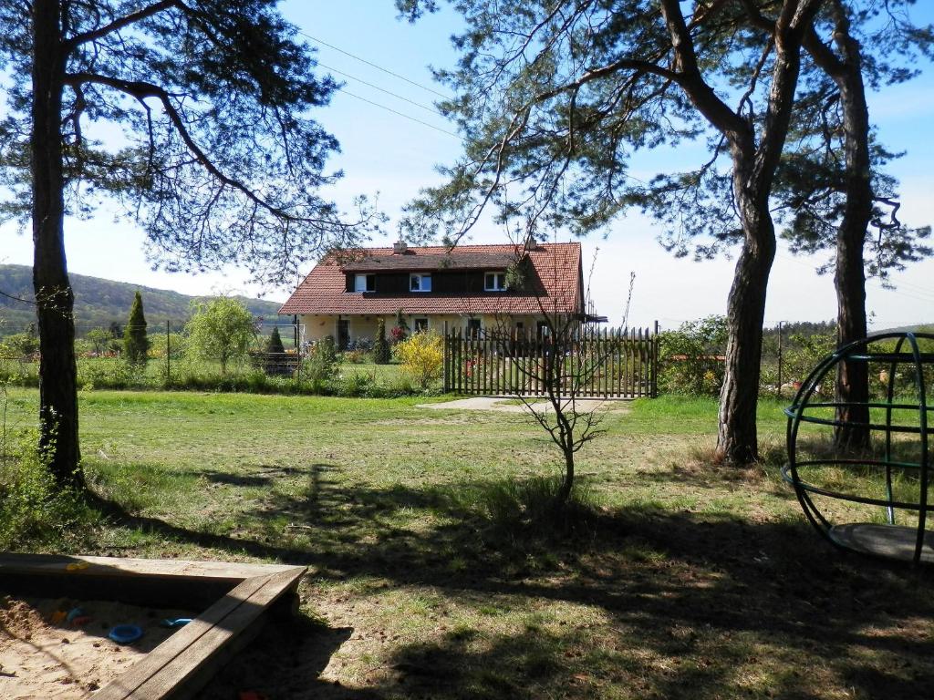Zahrada ubytování Apartment Boroví