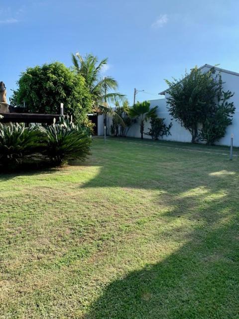  Casa de luxo em frente à praia de Itaúna