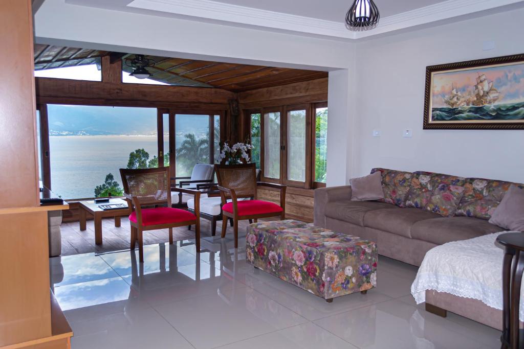  CASA VISTA LINDA PARA O MAR ILHABELLA
