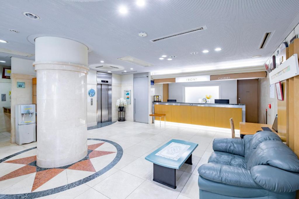 Posezení v ubytování Kanazawa Central Hotel Annex